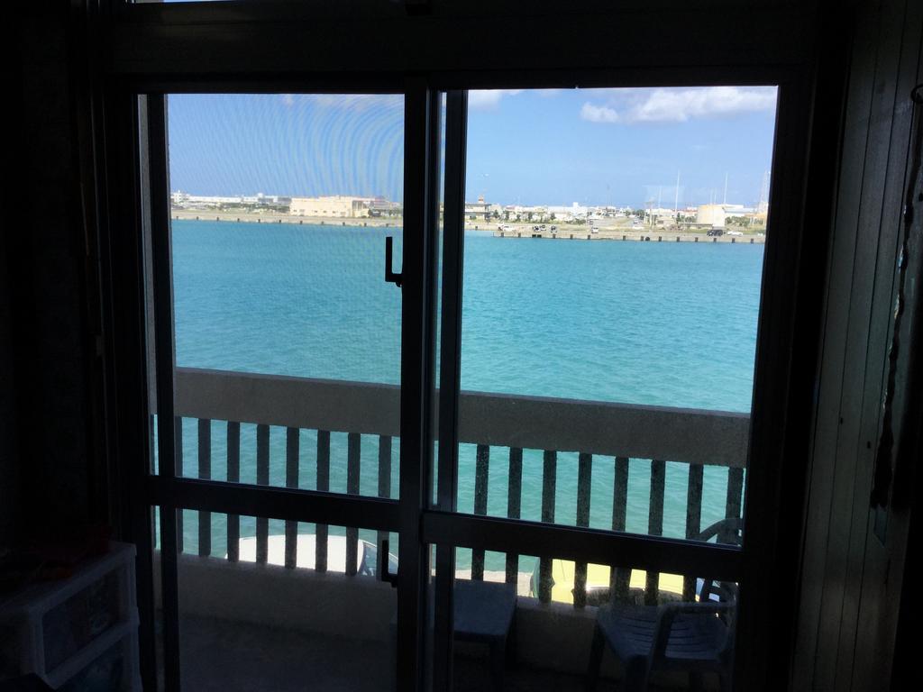 Hostel Yado Ari Itoman Oda fotoğraf